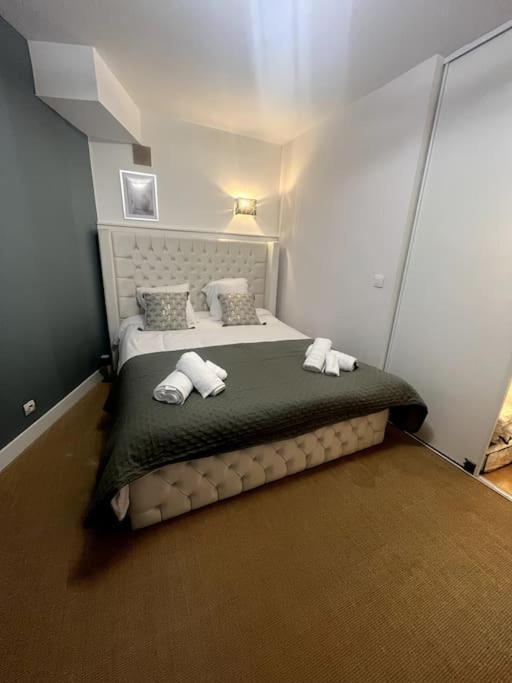 Wondersuite Appartement - Centre Ville Avec Parking Couvert -15Mn De Paris Et 10 Mn De Stade De France, Wifi, Netflix Deuil-la-Barre Dış mekan fotoğraf
