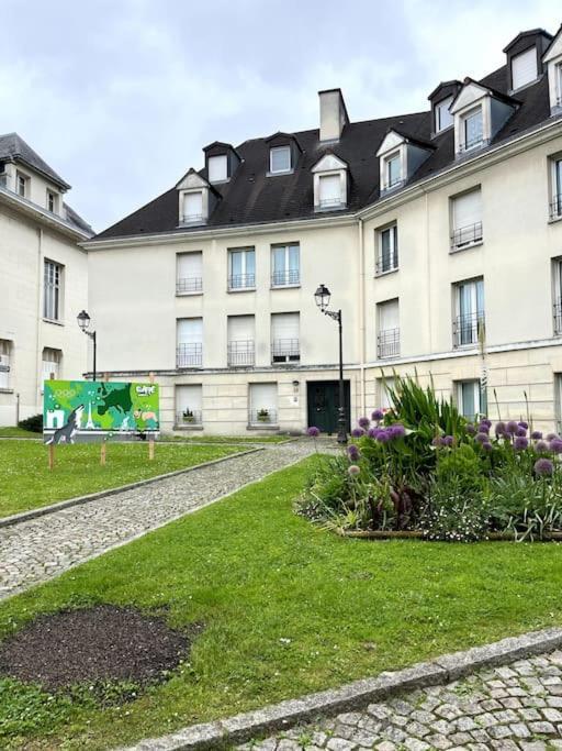 Wondersuite Appartement - Centre Ville Avec Parking Couvert -15Mn De Paris Et 10 Mn De Stade De France, Wifi, Netflix Deuil-la-Barre Dış mekan fotoğraf
