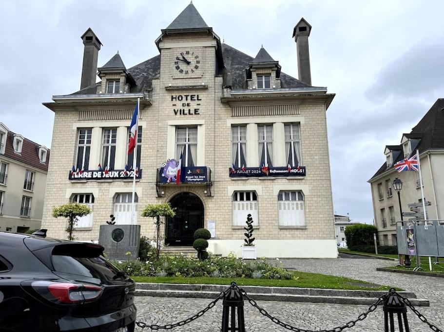 Wondersuite Appartement - Centre Ville Avec Parking Couvert -15Mn De Paris Et 10 Mn De Stade De France, Wifi, Netflix Deuil-la-Barre Dış mekan fotoğraf